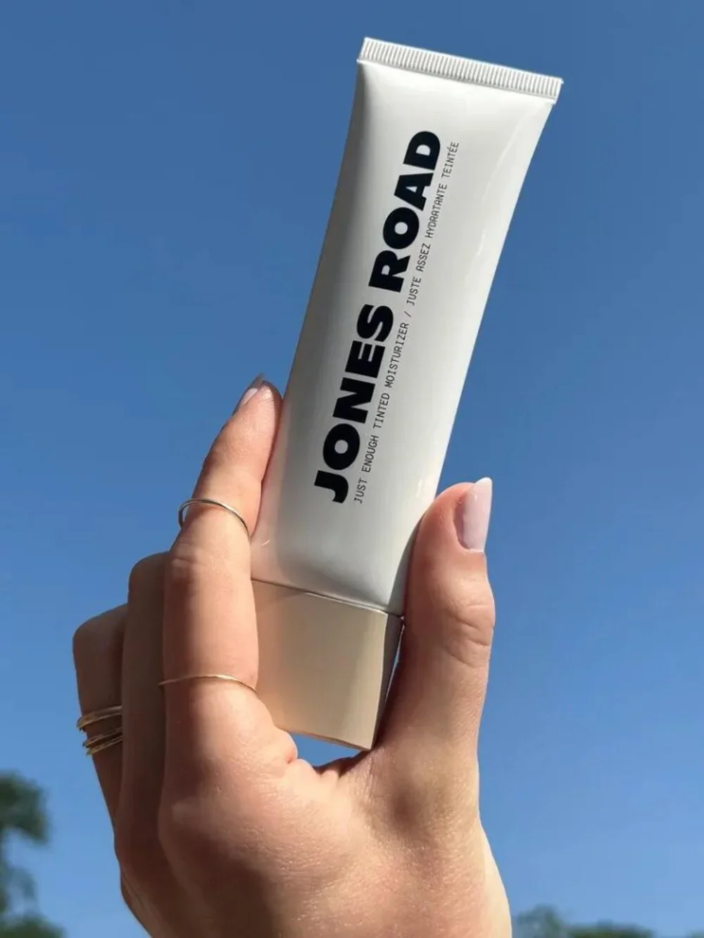 Jones Road Just Enough Tinted Moisturizer in Shade Light 50ml NIB - MSRP $44